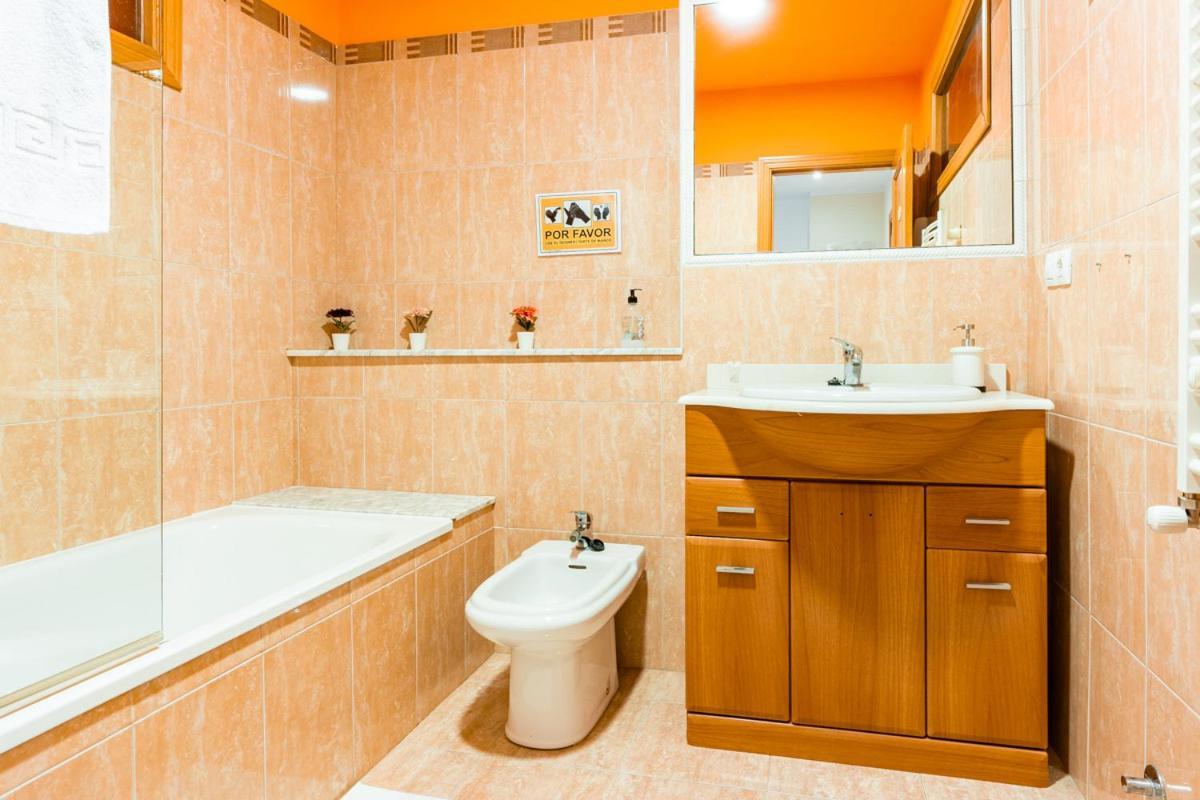 Apartamento Isabela Διαμέρισμα Onís Εξωτερικό φωτογραφία